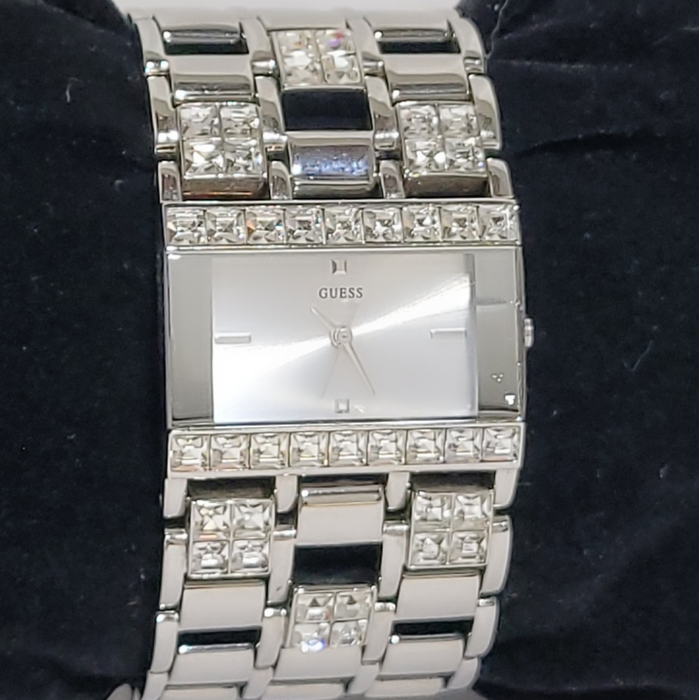 Guess Chain Link Rhinestone Watch - Picture 3 of 8